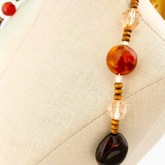 Vintage Glass Bead Necklace & Multi Strand Wood Buckle Bracelet - Picture 14 of 15